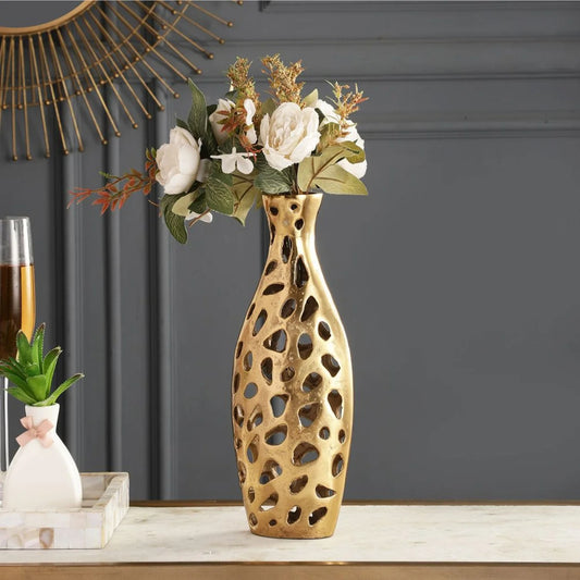 Decorative vase for living room