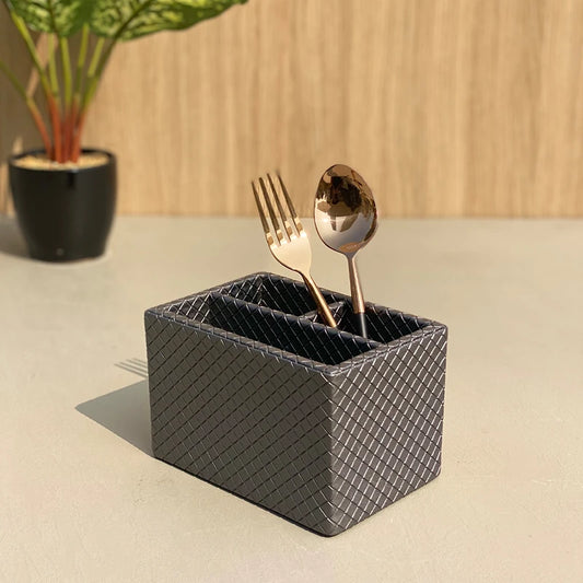 Braided Cutlery Holder for Table