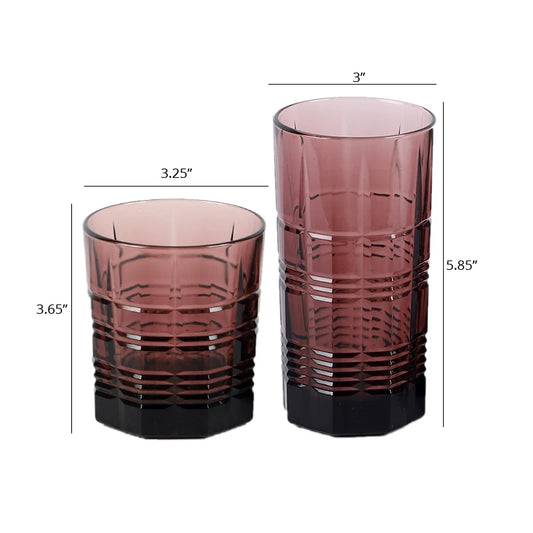 Dimension of small and large drinking glasses