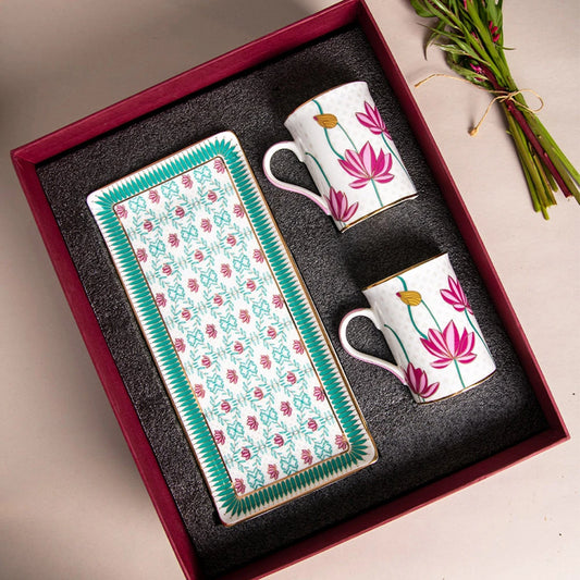 Kanwal Gift Set - Platter & 2 Pink and White Mug Set