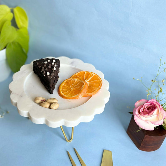 Marble Pastry Stand 8 Inch Decorative Round Sunflower Shape Cake Stand Fruit Dessert Cup Cake Table Metal Stand for Birthday Anniversary