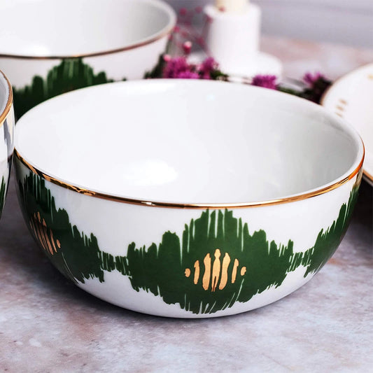 Dal serving bowl with gold trim highlight