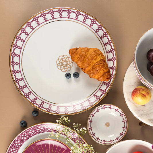Porcelain serving platter for dining table