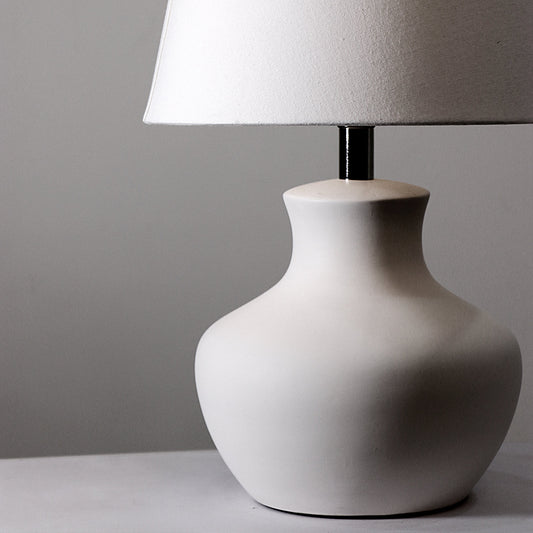 Krug Ceramic Table Lamp BY Home Blitz | Bedside Lamp | Table Decor Lamp - Off White & Ceramic