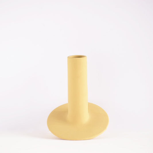 Orbital ceramic vase in ginger