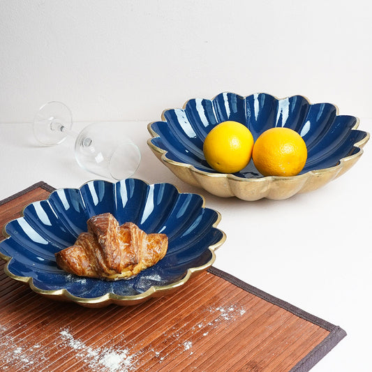 Blue florence serving bowls