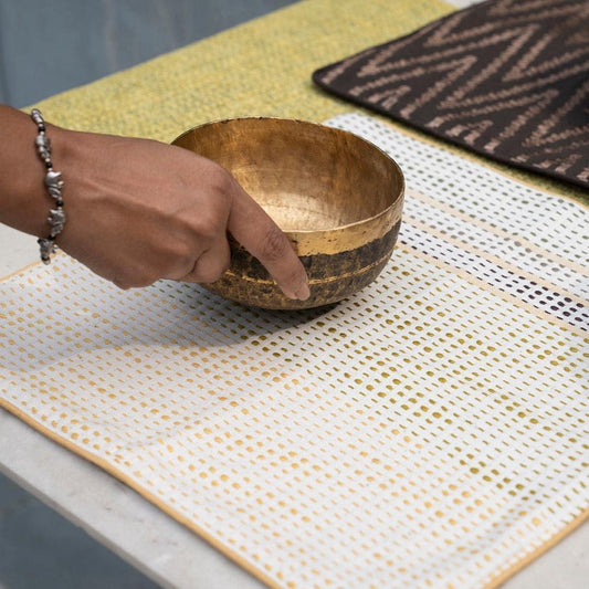 Dotted Table Mats