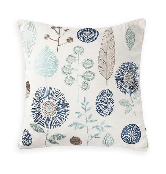 Floral cushion in square shape