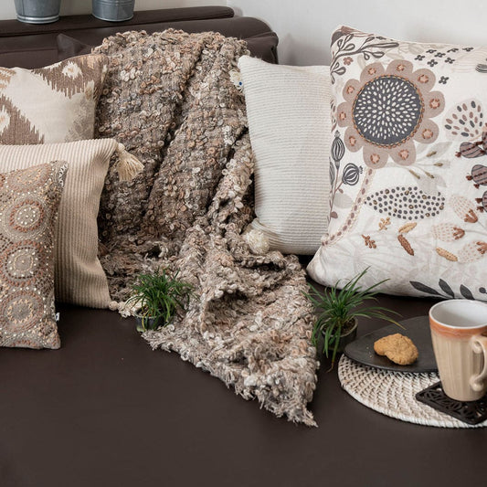 Hoopla Boucle Throw Blanket | Handwoven Throw Blanket for Sofa