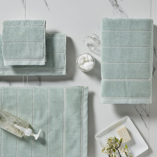 2 hand towel and 2 bath towel set 