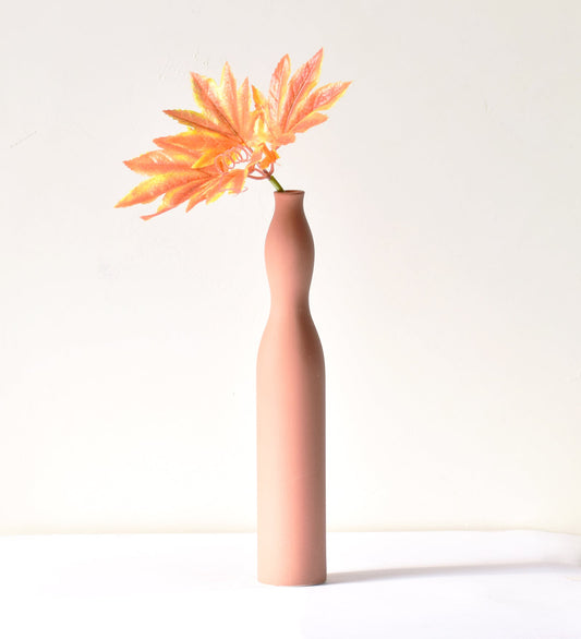 Flute flower vase in ceramic