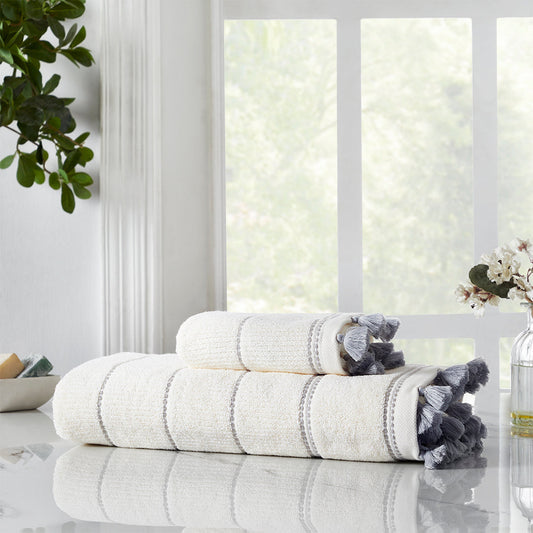 Selma Egret White Towel Set