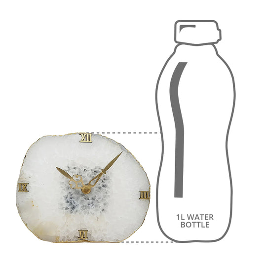 Size comparison of table clock with bottle