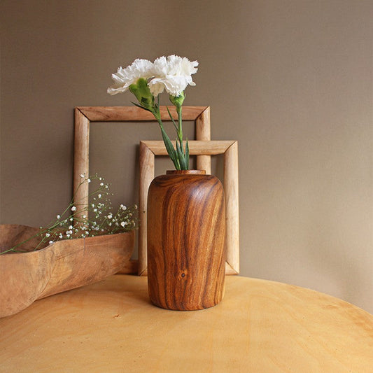 Tubular wood flower vase