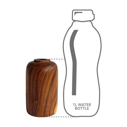 Height comparison of Tubular vase with a 1l bottle