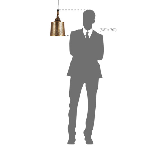 Size comparison of lamp with man
