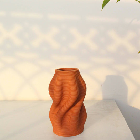 Terracotta Vase Curvy Tales | Byora Homes | Terracotta