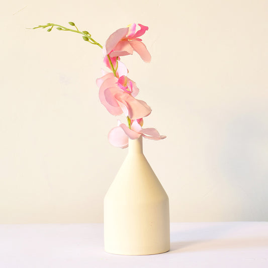 ceramic white vase with flowers