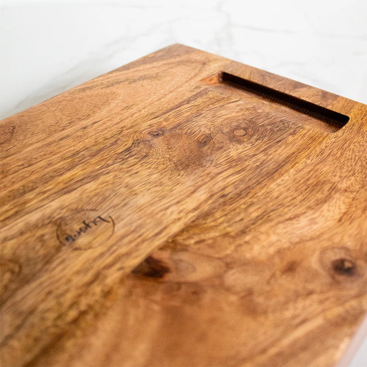 Mango wood tray with handle cut