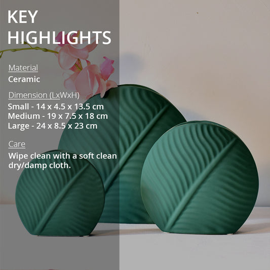 Key highlight of leaf shaped green vase