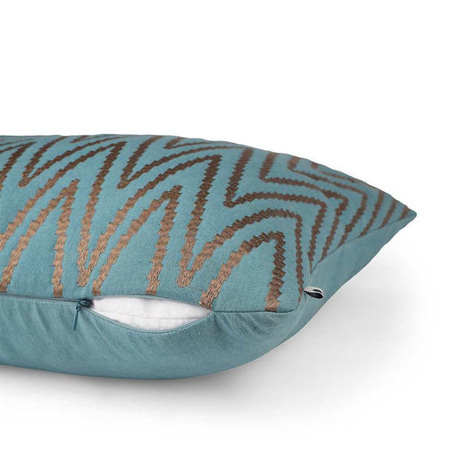 Cushion in teal color with zip