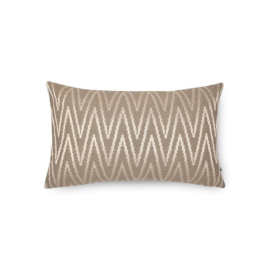 Rectangular pillow with zig zag design